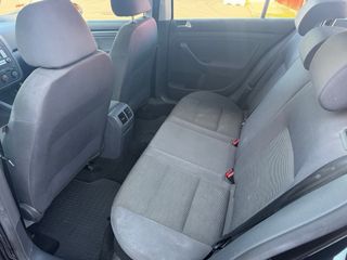 Volkswagen Golf 2007 NACIONAL PEGATINA C 79€/MES