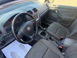 Volkswagen Golf 2007 NACIONAL PEGATINA C 79€/MES