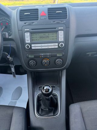 Volkswagen Golf 2007 NACIONAL PEGATINA C 79€/MES