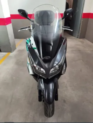 Kymco Grand Dink 300i