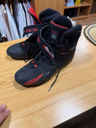 Zapatillas Moto TCX Verano Deportivas