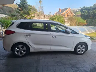 KIA Carens 2015