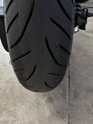 Yamaha Tmax Techmax 560 Gris 3500km.