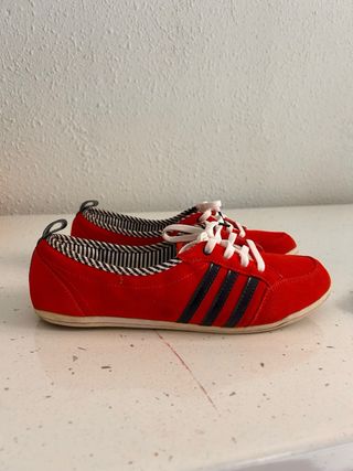 Zapatillas Adidas Neo Label Rojas