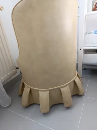 Butaca vintage crema floral