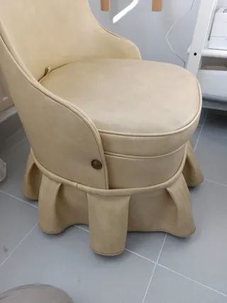 Butaca vintage crema floral