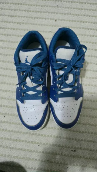 Nike Air Jordan 1 Low Azul e Branco