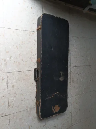 Guitarra Eléctrica Tomson Negra