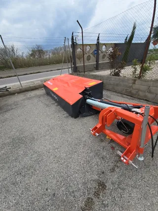 Segadora Kubota DM2028 Nueva