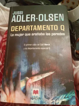 La mujer que arañaba las paredes: (Los casos de...