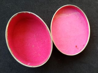 Cajita antigua de cartón vintage