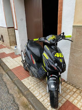 Se vende Jog RR Yamaha