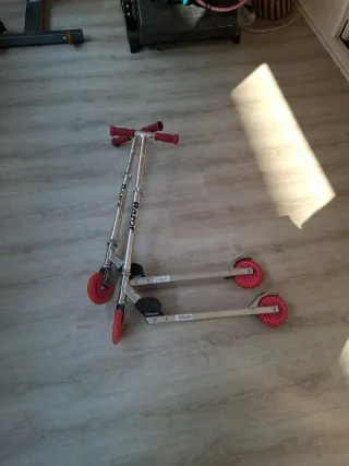 2 Monopattini Pieghevoli per Bambini Razor