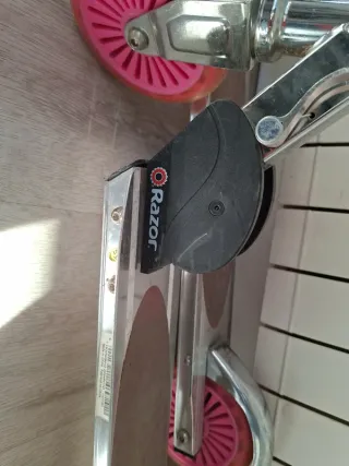 2 Monopattini Pieghevoli per Bambini Razor