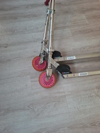 2 Monopattini Pieghevoli per Bambini Razor