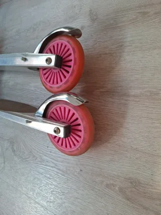 2 Monopattini Pieghevoli per Bambini Razor