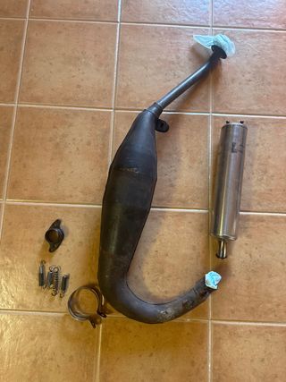 Escape Aprilia RS 125 Culo Avispa Original