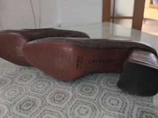 Zapatos tacón piel efecto cocodrilo