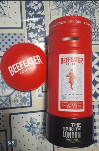 Hucha Beefeater London