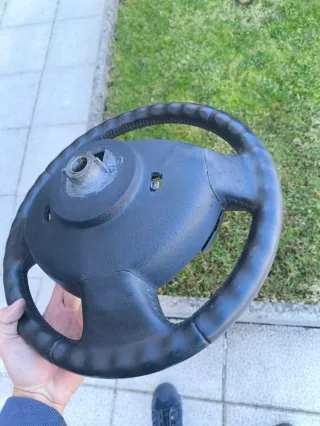 Volante Clio 2 con mandos