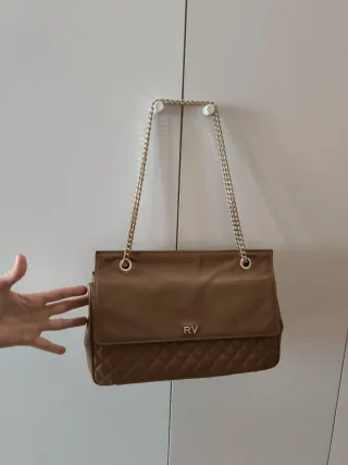 Bolso Piel Roberto Verino Camel Cadena Dorada