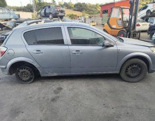 124589 puerta tras der opel astra h berlina 350076