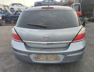 124589 puerta tras der opel astra h berlina 350076
