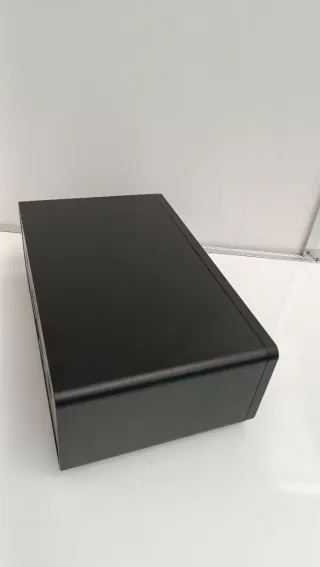 Radio Sharp Negra con Mando W4Y9296