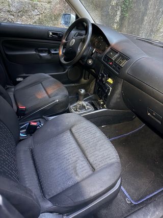 Volkswagen Golf 2001