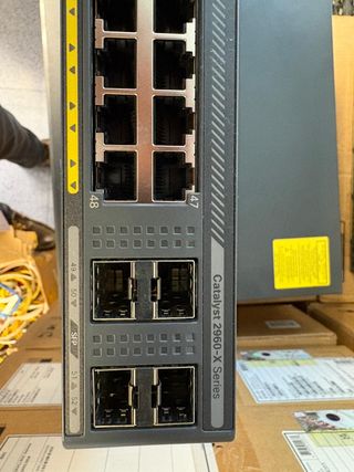 Cisco 2960-X 48 PoE Gigabit Switch