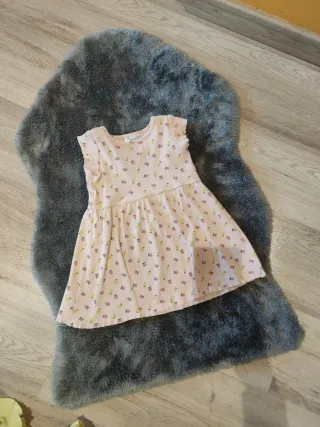 Lote 4 vestidos niña