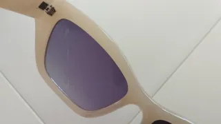 Gafas de sol nacaradas crema y oro dorado