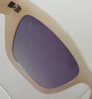 Gafas de sol nacaradas crema y oro dorado