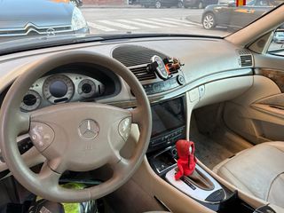 Mercedes-Benz Clase E 2005