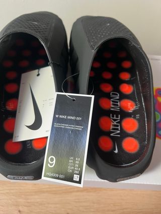 Nike Mind 001 Negro Cromado