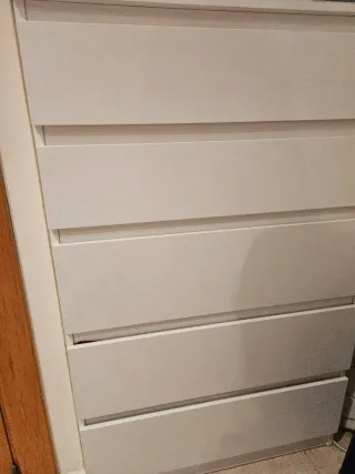 Cajonera blanca de plástico