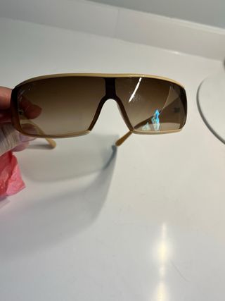 Gafas de sol Chanel Paris mujer beige