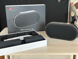 Altavoz Bluetooth Dali Katch G2 Negro/Dorado