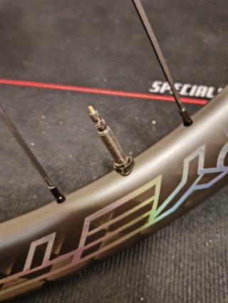 Ruedas de carbono Ryet para carretera