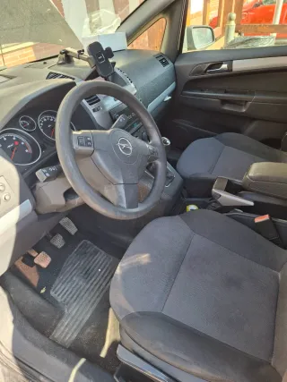Opel Zafira 2008