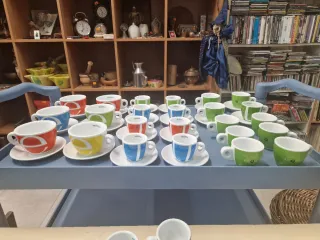 Juego Tazas y Platos Cerámica Multicolor