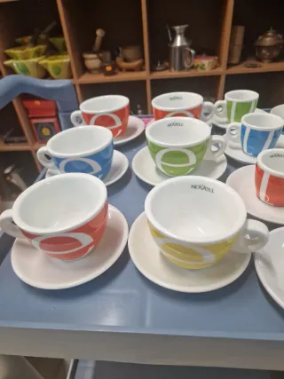 Juego Tazas y Platos Cerámica Multicolor