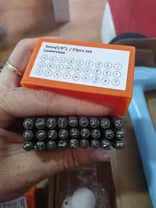 Juego de troqueles para letras y números