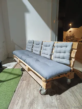 Sofá Chill Out Palets con Ruedas y Freno