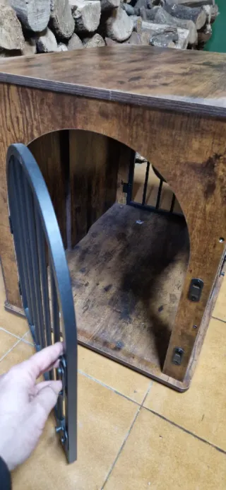 Jaula para perros de madera y metal, sin estrenar
