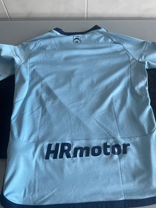 Equipación Osasuna 9/10 años (140cm)