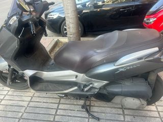 Yamaha Xmax 250cc