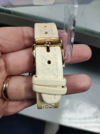 Reloj Tommy Hilfiger Blanco y Dorado