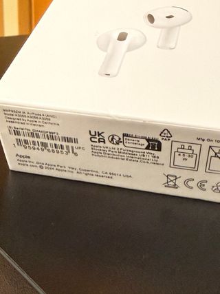 Airpods 4 con cancelación de ruido
