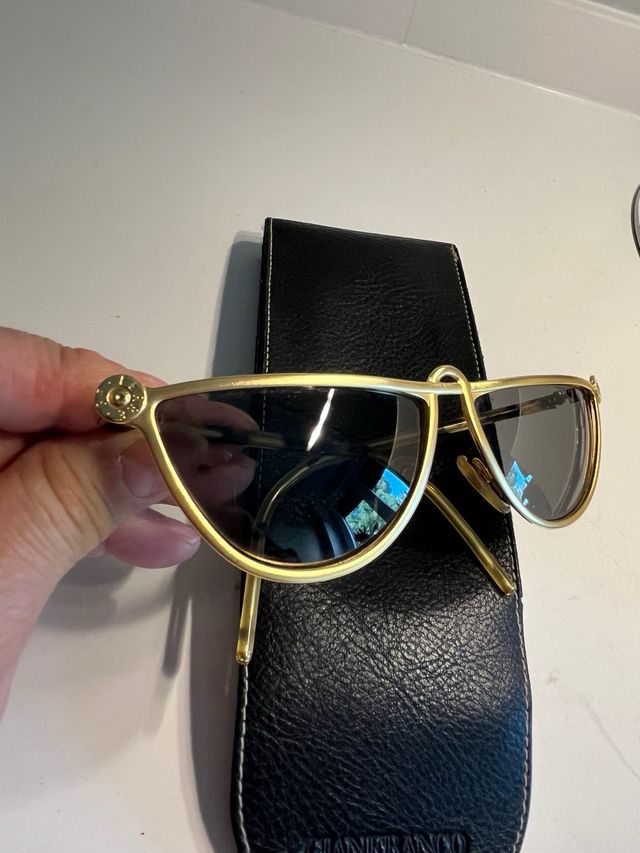 Gafas de sol Gianfranco Ferré absolutamente nuevas